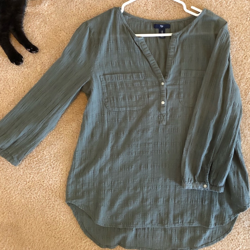 Cute blouse